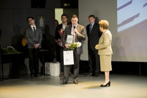 Наина Ельцина вручила студентам именные стипендии Бориса Ельцина