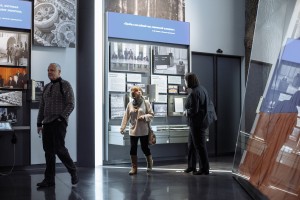 Лия Ахеджакова в Музее Ельцина