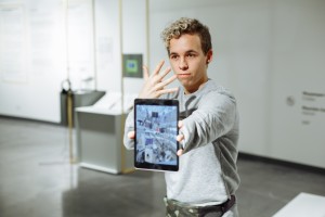 «Единомышленники». Рассказ об одной работе на жестовом языке