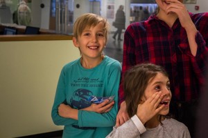 Детские мастерские: плакат