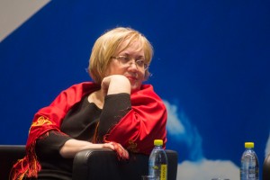 Состояться в 90-е