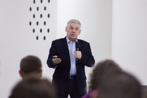 Лекция экономиста Евгения Попова