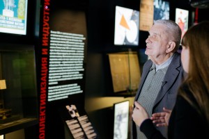 Томас Венцлова в Музее Ельцина