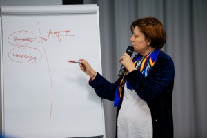 Лекция Алёны Владимирской в Ельцин Центре