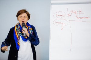 Лекция Алёны Владимирской в Ельцин Центре