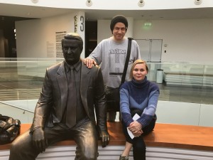 Яна Троянова и Василий Сигарев в Музее Ельцина