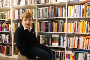 День открытых людей. Инклюзивные чтения «Истории, рассказанные на ушко»