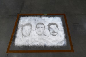 Выставка уральского художника Владимира Селезнёва «Иногда кратчайший путь – самый длинный»