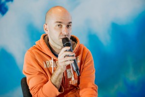 Два города. Александр Снегирев