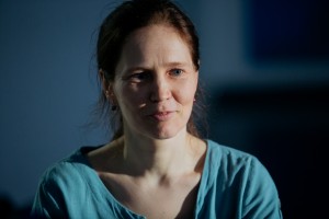 Танцевальный перформанс Екатерины Жариновой «Где-то там»