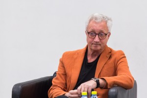 Валерий Выжутович