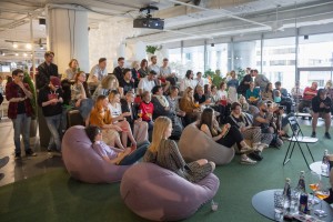 «Паблик Маркет». Встреча представителей клубной культуры