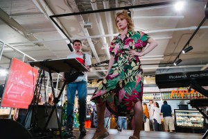 Открытие «Паблик Маркет»Лиза Монеточка. Открытие «Паблик Маркета»