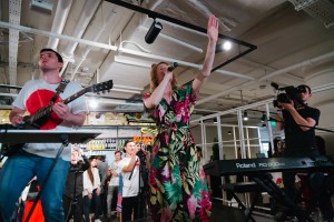 Лиза Монеточка. Открытие «Паблик Маркета»