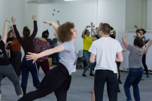 Танцуют все: открытое занятие по социальному танцу