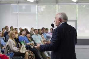 Академик РАН Валерий Черешнев