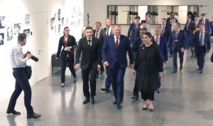 Губернатор Свердловской области Евгений Куйвашев, полномочный представитель Президента РФ в УрФО Николай Цуканов, Дина Сорокина