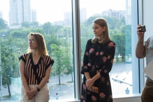 Открытие выставки Полины Синяткиной «Вдохнуть и не дышать»