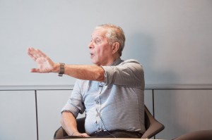 Поэт Юрий Ряшенцев в Музее Ельцина