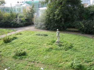 Малая Никитская, 12 (сентябрь, 2013)