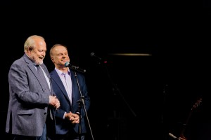 Авангард Леонтьев. 30 лет фильму «​Зеркало для героя»​