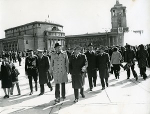 Ельцин на улицах Свердловска. 9 мая 1978 года