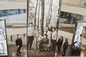 Экспозиция «Вне политики». Экспозиция Музея Ельцин Центра