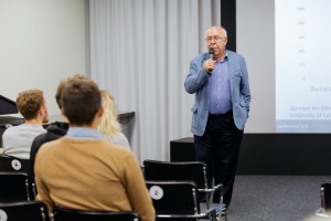 Олег Будницкий на конференции «Социальная история России (1990-е гг.): к новому осмыслению»