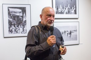 Авторская экскурсия Ромуалдаса Пожерскиса по выставке «Тело народное: Литва, 1988 г.»