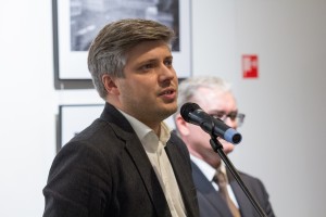 Денис Корнеевский. Открытие выставок Ромуалдаса Пожерскиса «Тело народное: Литва, 1988 г.» и Гинтараса Чесониса «Межвоенная архитектура Каунаса, 1918–1940»