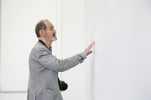 Эрик Булатов в Музее Бориса Ельцина, 2015 год. Фото: Марат Габдрахманов