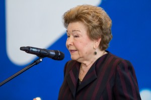 Наина Ельцина на церемонии вручения сертификатов именных стипендий первого президента России Б.Н. Ельцина студентам и аспирантам УрФУ