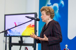 Наина Ельцина на церемонии вручения сертификатов именных стипендий первого президента России Б.Н. Ельцина студентам и аспирантам УрФУ