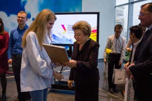 Наина Ельцина на церемонии вручения сертификатов именных стипендий первого президента России Б.Н. Ельцина студентам и аспирантам УрФУ