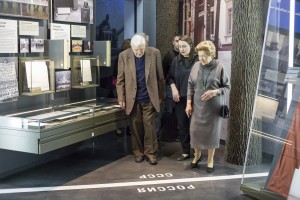 Олег Басилашвили и Наина Ельцина в Музее Б.Н. Ельцина