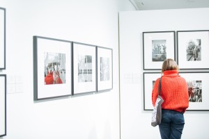 Открытие выставки Игоря Мухина «Наши 90-е. Время перемен»​