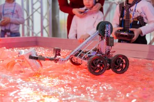 Ёлка-квест «Полетели ели»