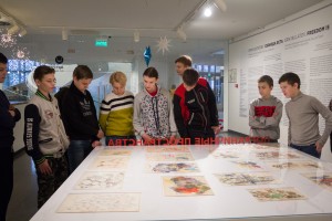 Экскурсия по выставке «Свобода есть!» для слабослышащих и слабовидящих