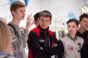 Экскурсия по выставке «Свобода есть!» для слабослышащих и слабовидящих