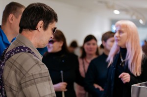 Выставка «Филигранное мастерство Японии» для слабослышащих и слабовидящих