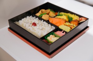 Выставка «Филигранное мастерство Японии» для слабослышащих и слабовидящих