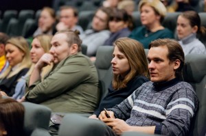 Показ фильма Ирины Журавлёвой «Медведи Камчатки. Начало жизни»