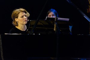 «Цветы и сказки» Полины Осетинской и Елены Ревич