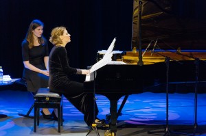 «Цветы и сказки» Полины Осетинской и Елены Ревич