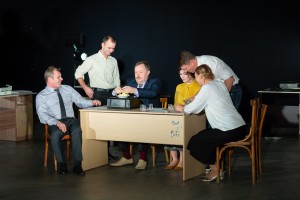 Спектакль «Лишний» по рассказу Сергея Довлатова. Театральная платформа «В Центре» 