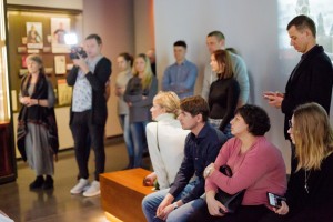 «Полная версия»: Листьев