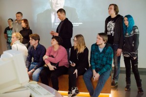 «Полная версия»: Листьев