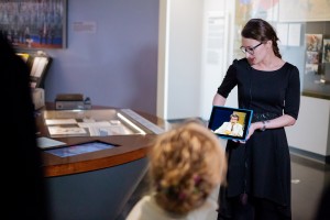 «Полная версия»: Листьев