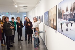 Экскурсия по выставке «Кунсткамера» для глухонемых и слабослыщащих