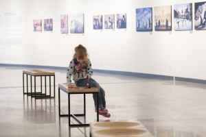 Экскурсия по выставке «Кунсткамера» для глухонемых и слабослыщащих